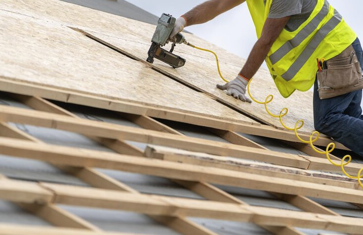 Siding & Roofing